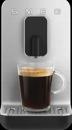 Smeg Bcc01Blmeu Kahviautomaatti, Musta